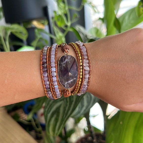 Genuine Amethyst Gemstone Genuine Leather Wrap Bracelet - Picture 3 of 9